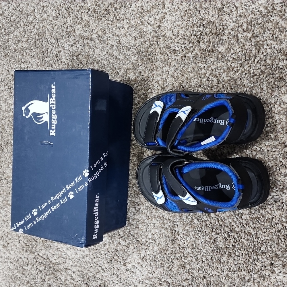 Brand new sandals